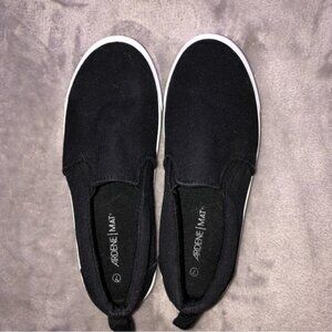 Ardene black sneakers/ canvas/ skate shoes